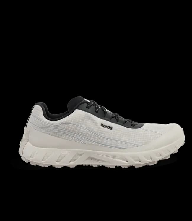 Norda 002 Women's